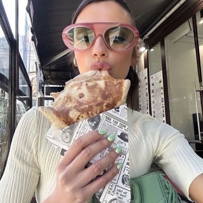 nay's profile picture