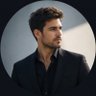 Profilbild von Alex hals