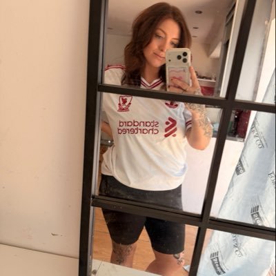 Lauren Pattison🧣's profile picture