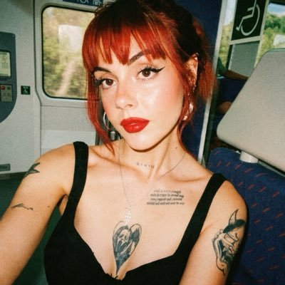 laustalinda's profile picture