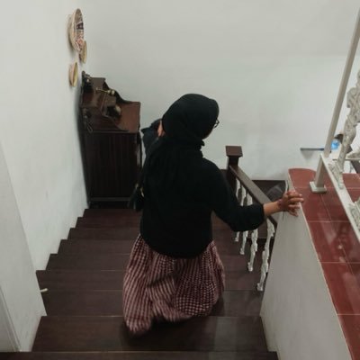 din 𐙚's profile picture