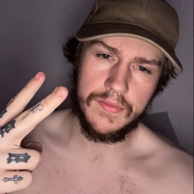 goldpuddles's profile picture