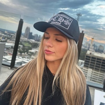 laurencowling's profile picture