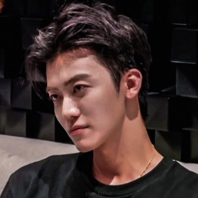 𝙮𝙤𝙪𝙧 𝙛𝙖𝙩𝙝𝙚𝙧's profile picture