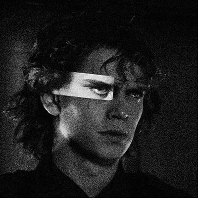 𝟏𝟏:𝟏𝟏's profile picture