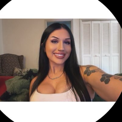 𝚃𝚑𝚒𝚌𝚌 𝙲𝚑𝚞𝚗𝚐𝚞𝚜 🍄's profile picture