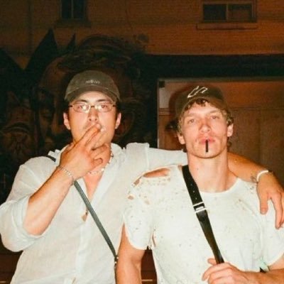 shatteredges_'s profile picture