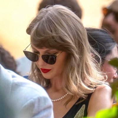 katie⸆⸉'s profile picture