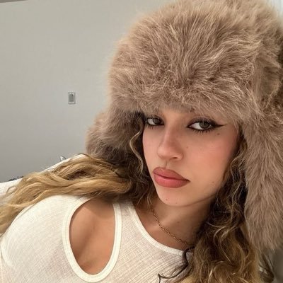 rae's profile picture