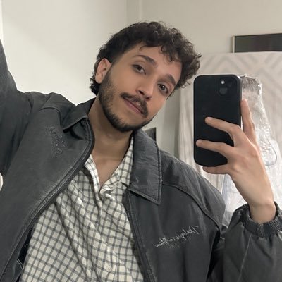 mombuquinha's profile picture