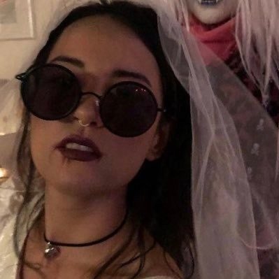 ella's profile picture