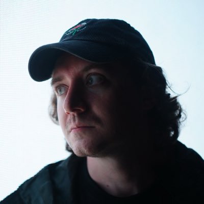 Low Poly ⍛ °'s profile picture