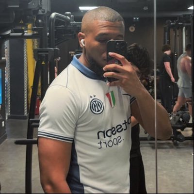 ۞ issam's profile picture