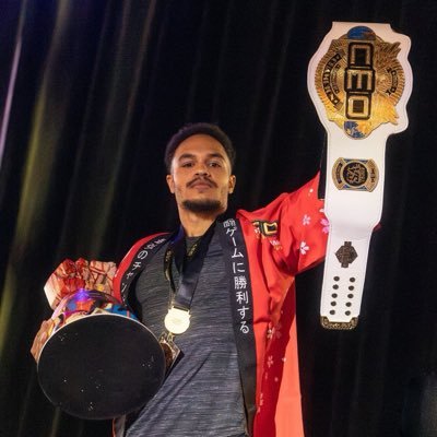 DeAdLyxReBeL's profile picture