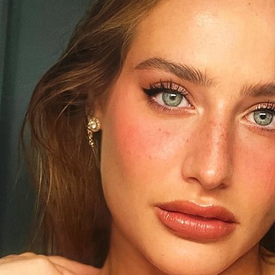 maytuuita's profile picture