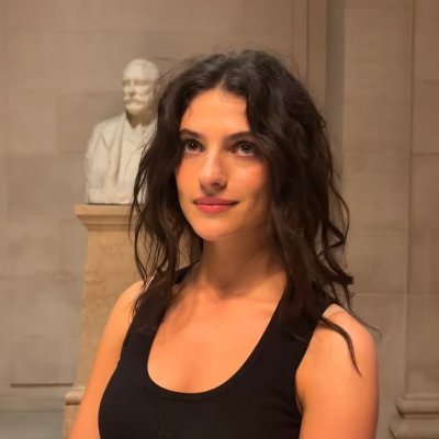 neinoora's profile picture