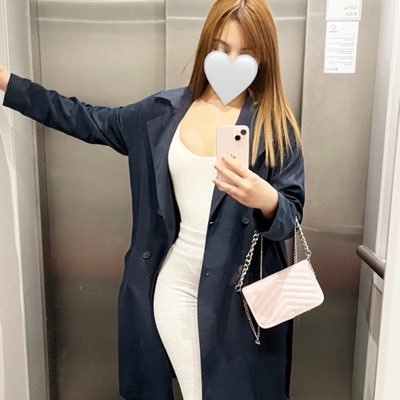 𝑅𝑢̈𝑦𝑎's profile picture