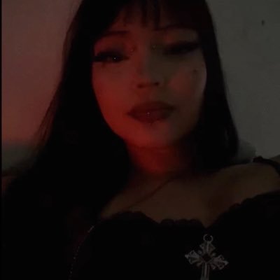la chica ૐ's profile picture