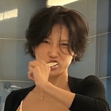 inthefallx's profile picture