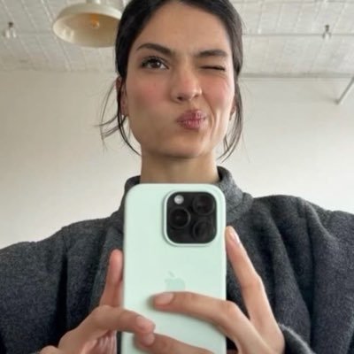 olívia 💬's profile picture