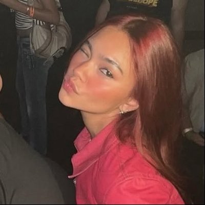 ۟'s profile picture