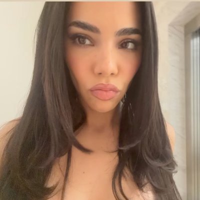 eternaluchis's profile picture