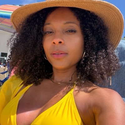 TanayaRee's profile picture