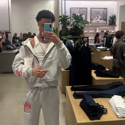 cbfw's profile picture