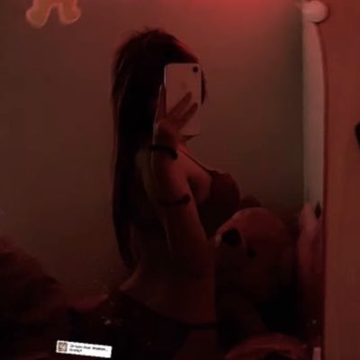 Mel's profile picture