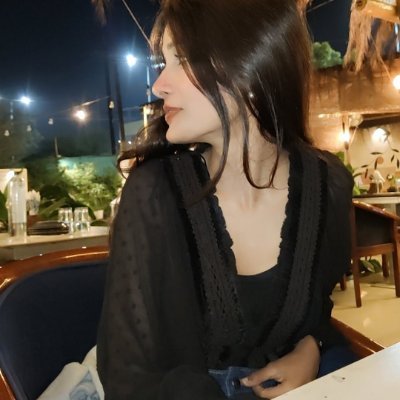 MostlyInsaine's profile picture