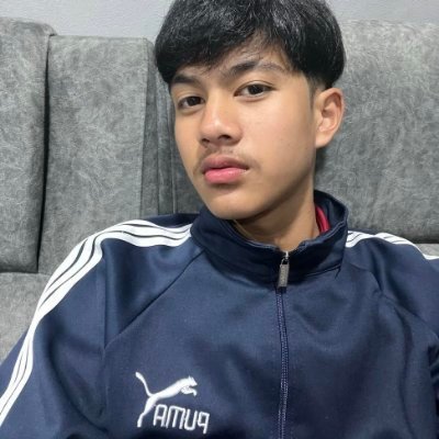 เล่นแก้เบื่อ (รักจริง11)'s profile picture