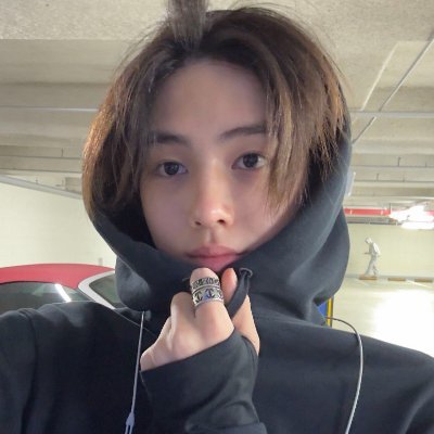 prettyyhyeon's profile picture