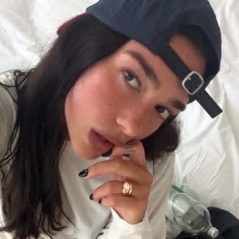 duactress's profile picture