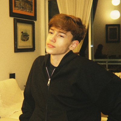 thii's profile picture