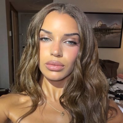 mie ⋆ 🍸's profile picture