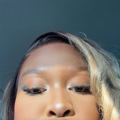 bontlendlovu__'s profile picture
