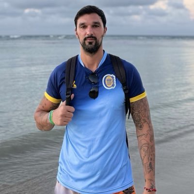 𝐃𝐨𝐠𝐨 🇺🇦's profile picture