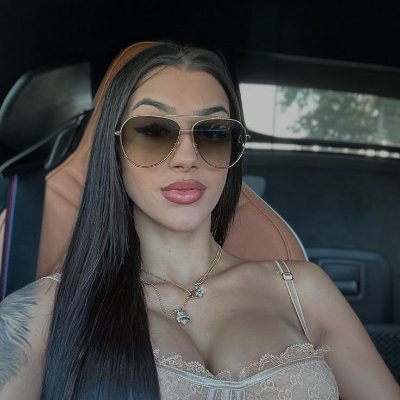 BiaMirandazz's profile picture