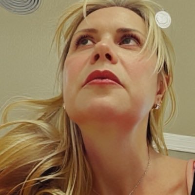 CamilaDiretax's profile picture
