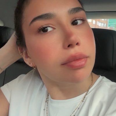 danielavhzm's profile picture