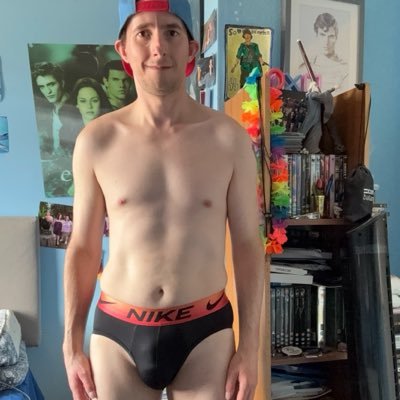 hornylad2019's profile picture