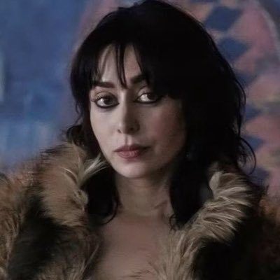 lili6n's profile picture