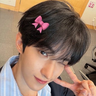 takemeothemoon's profile picture