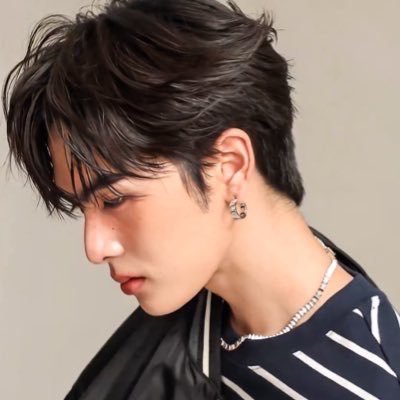 เฟ้ว เด กัสโตร 🍎's profile picture