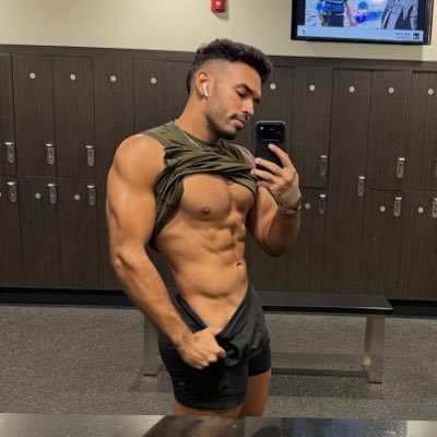 Joey:)'s profile picture