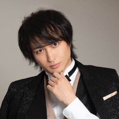 鷲尾修斗's profile picture