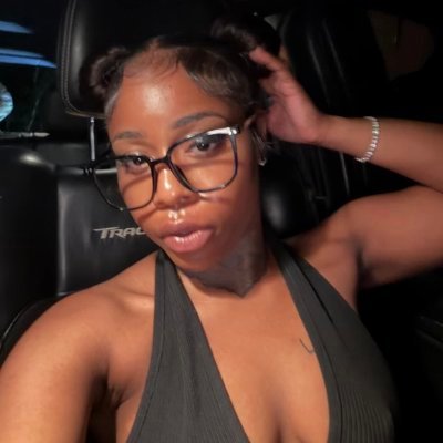 Queen's profile picture
