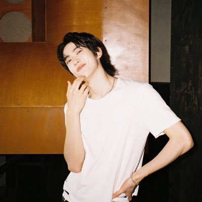 َ's profile picture