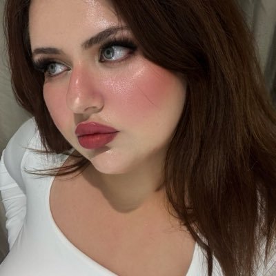 Catgirl :)'s profile picture