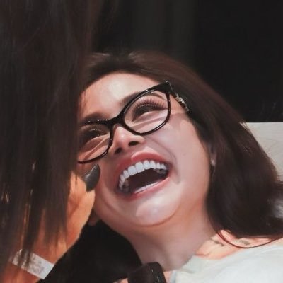 englotzone's profile picture